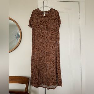 Leopard print midi dress
